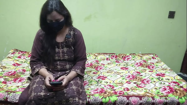 Indian Wife Called Her Husband for Lunch but He Fucked her Fast Clear Hindi Audio