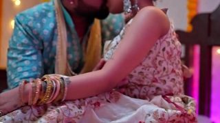 Tiny Indian MILF Naomi Shah swallows a stiff cock